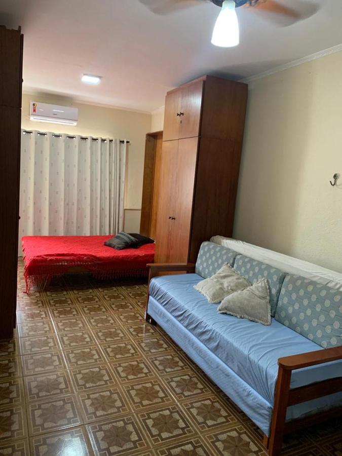 Kitnet Uma Quadra Da Praia - Aviacao - Ar Condicionado - Internet - Tv Plana Прая-Гранді Екстер'єр фото